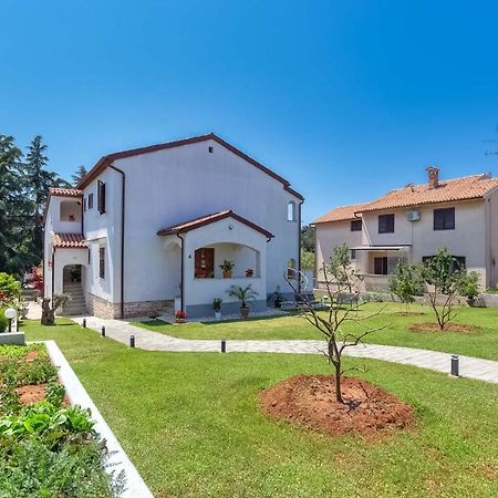 Lili Poreč Exterior foto