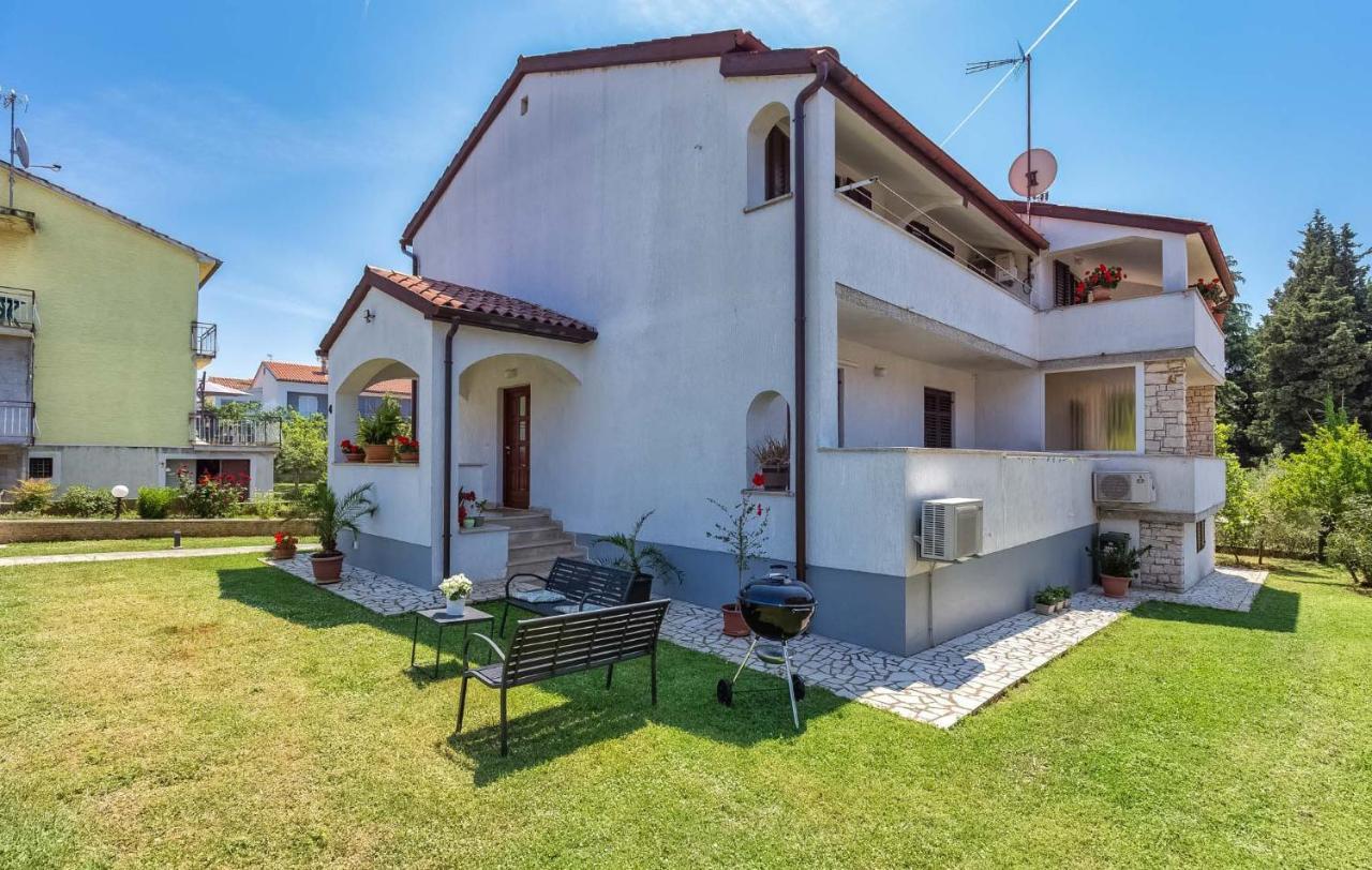 Lili Poreč Exterior foto